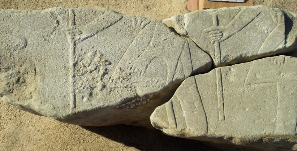 Scoperte due sfingi colossali nel Tempio funerario di Amenofi III - Djed Medu