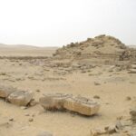 Saqqara, scoperte tombe di Antico Regno con 9 statue in pietra e una mummia di 4300 anni - Djed Medu