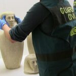Damietta, Sequestrati 1124 reperti archeologici in partenza per la Thailandia - Djed Medu